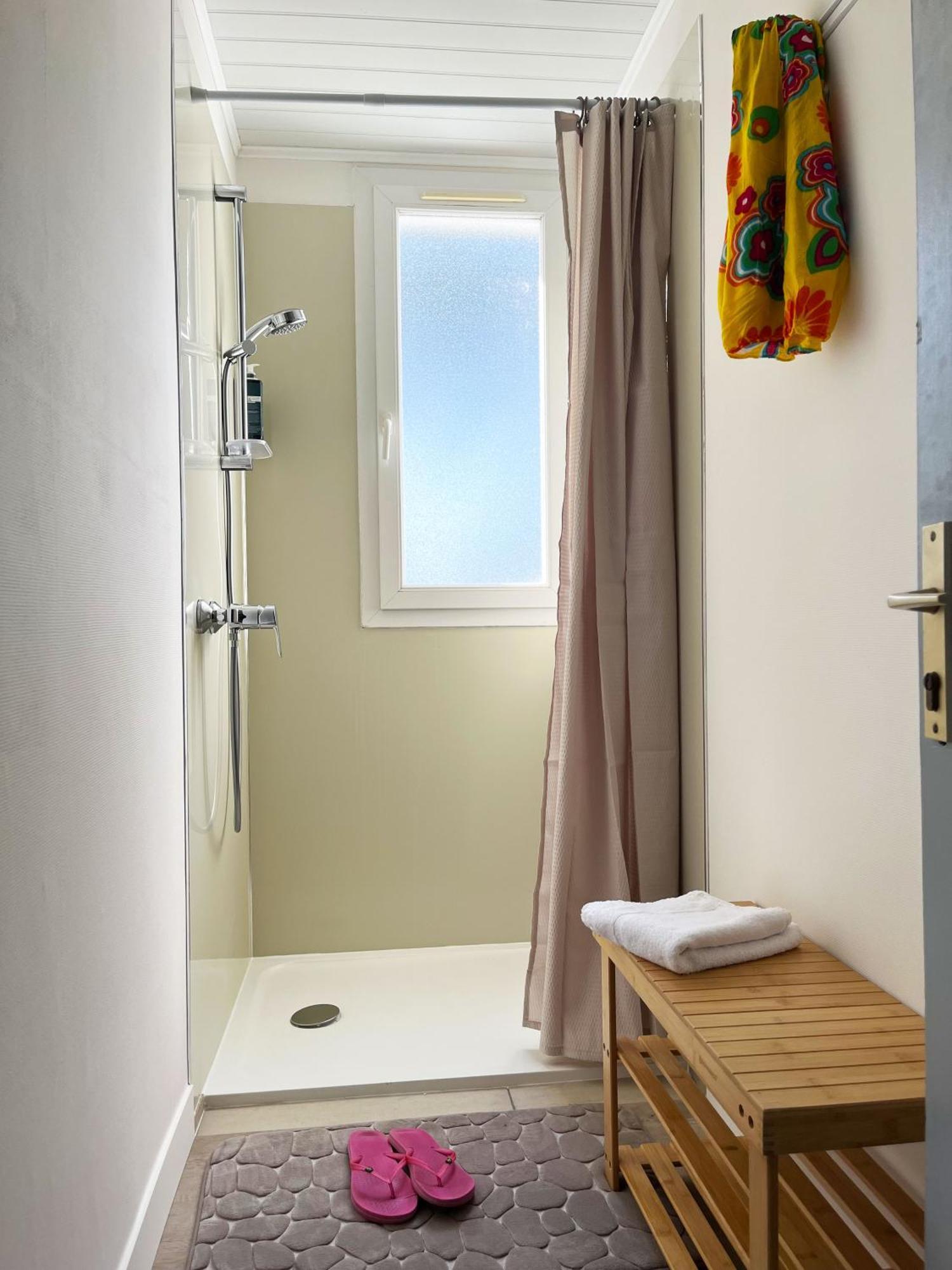 Maison Esperanza Hotel Et Appartement Noirmoutier-en-l'Ile Esterno foto